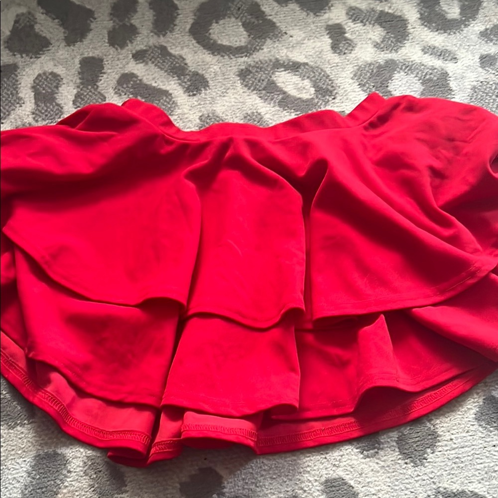 Double layer ruffle.skirt